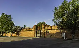 Vue d'ensemble de la porte Tha Phae