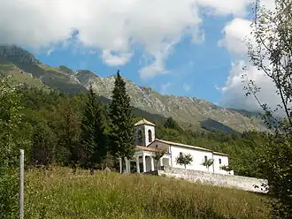 photographie de l'église de pèlerinage de Monteaperta