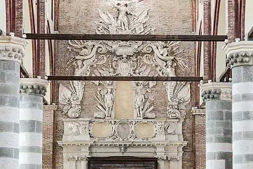 Monument à Giambattista da Porto.