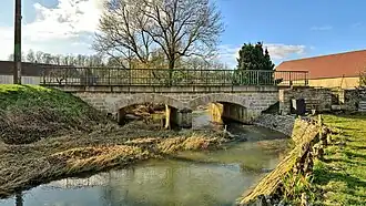 La Colombine au pont du Tacot à Choye.