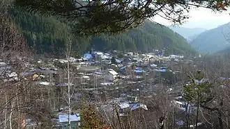 Vue générale de Tchouïpetlovo en hiver