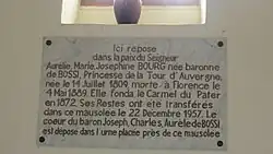 Plaque apposée dans le mausolée.
