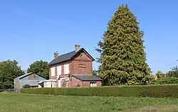 Ancienne gare de la ligne de Marle à Montcornet.