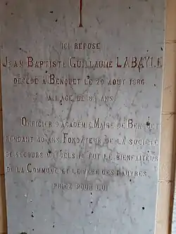 Tombe de Jean-Baptiste Guillaume Labayle, maire de la commune de 1850 à 1853 puis de 1860 à 1870