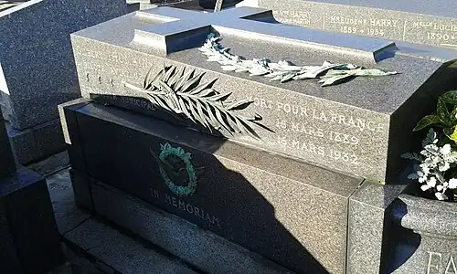 Tombe de Gilbert Thomain.