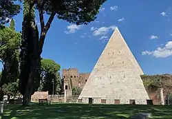 Pyramide de Cestius