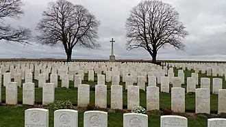 Le cimetière militaire britannique.