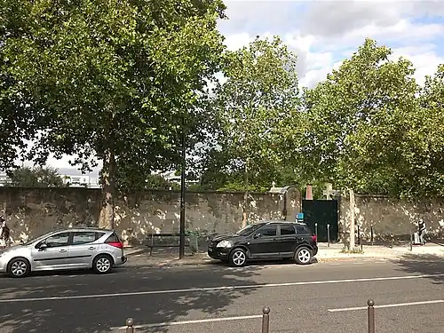 Entrée du cimetière de Bercy.