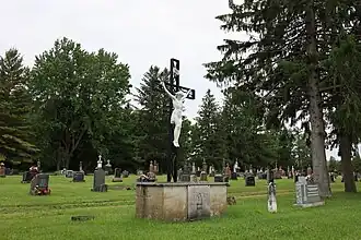 Cimetière, sur le chemin du Roy (Route 138 Québec).