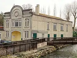 La salle des fêtes.