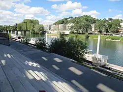 Côté quais du Doubs.