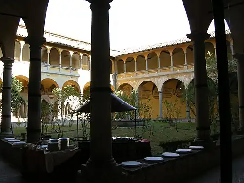 Le cloître San Domenico.