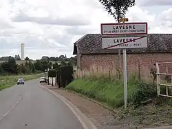 Lavesne, hameau partagé entre Bray-Saint-Christophe et Tugny-et-Pont.