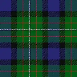 Clan Fergusson : Sur une Base du Clan Campbell, la bande verte est augmentée d'une bande du même bordée de deux filets rouges et chargée d'un filet blanc bordé de noir.