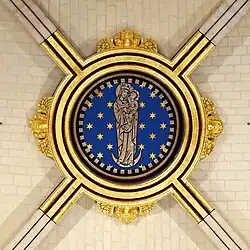 Clé de voûte principale de la cathédrale Notre-Dame de Paris.