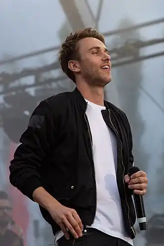 Description de cette image, également commentée ci-après