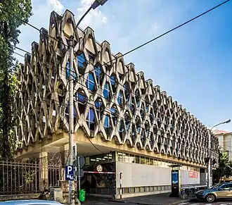 La bibliothèque annexe à Cluj-Napoca