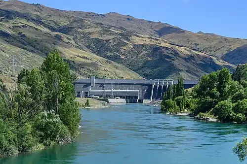 Clyde Dam, barrage dans l'Otago.
