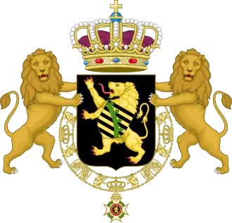 Armoiries de la Maison royale belge, augmentées avec le grand Collier héraldique. Version approuvée par le roi Philippe, datée du 19 juillet 2019.