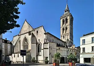 Église Saint-Léger.
