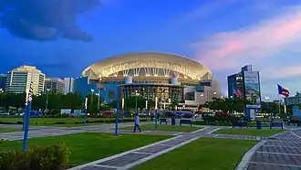 Le Coliseo de Porto Rico dans la Milla de Oro.