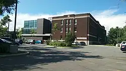 Description de l'image CollègeSt.-Louis.jpg.