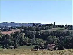 Colline de Châbons depuis Blandin