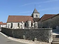 Vue sur l'Église Notre-Dame-de-l'Assomption.