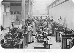 Coloristes chez Pathé, 1914