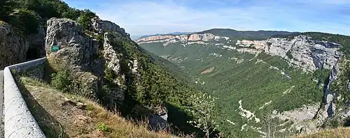 Panorama de la combe depuis le tunnel des Moines.