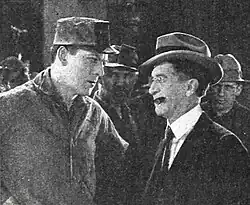 Dans Coming Through (1925)