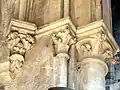 Bas-côté nord, cul-de-lampe et chapiteaux dans l'angle nord-est (vers 1240 / 1235-40).