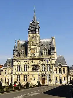 Hôtel de ville de Compiègne (1505-1511).