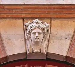 Hôtel de Comynihan, mascaron.