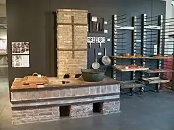 Fourneau à deux foyers.