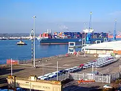 L'APL France, devenu le MOL Charisma