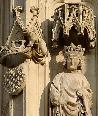 Satue du roi Charles V.