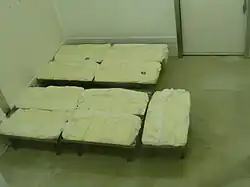 Étape 3 :Tomes reposant une nuit