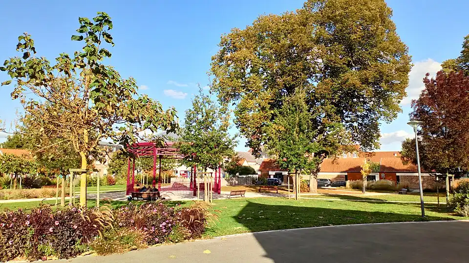Kiosque et parc