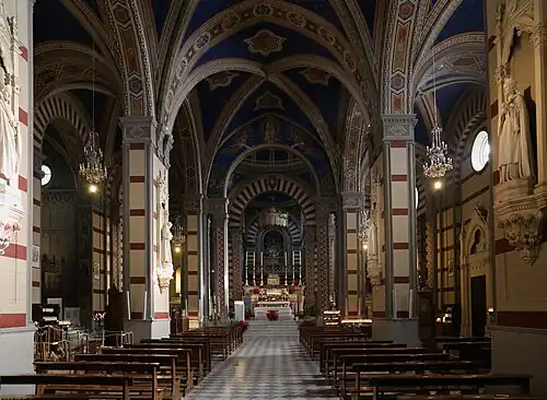 Intérieur de l'église.