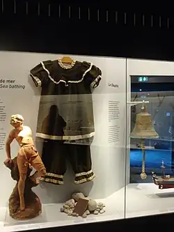 Costume de bain de mer, XIXe&nbsp;siècle.