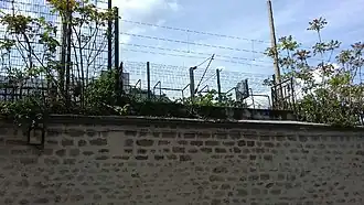 Vestiges de l'accès aux anciennes tribunes.