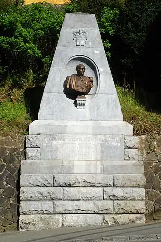 Monument au comte Albert Goblet d'Alviella.