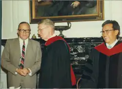 Doctorat honorifique (1979).