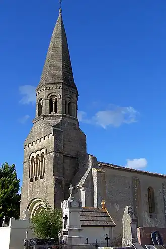 Façade ouest de l'église (mars&nbsp;2012)