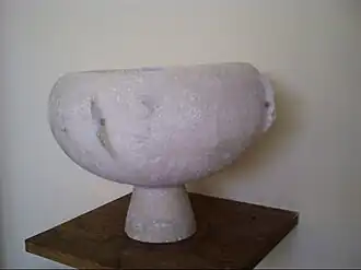 Cratère cycladique (A2200), première moitié du IIIe&nbsp;millénaire&nbsp;av. J.-C.