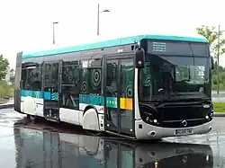 Le Crealis 18 no&nbsp;4001 au terminus de Sucy - Bonneuil.