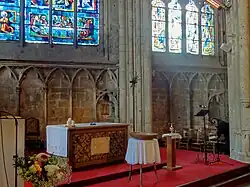 L'autel dans le chœur du XIVe&nbsp;siècle.