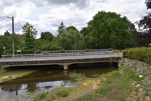 Le pont sur la Suize à Crenay.