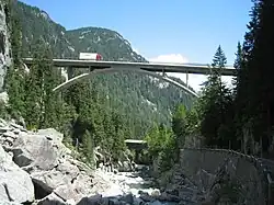 Pont de Hinterrhein-Crestawald à Sufers.